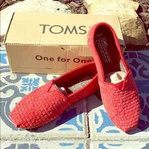 🌟NWT🌟 Women’s Toms Woven Suede Classics Sz 7.5
